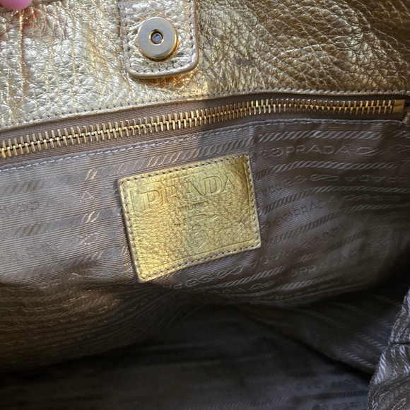 Authentic Prada Beige and Gold Women's Bag - Picture 6 of 9